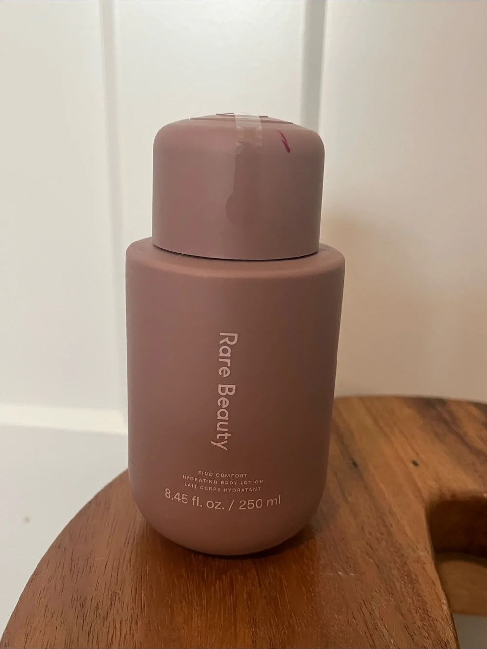 Rare Beauty Hydrating Body Lotion - 250mL